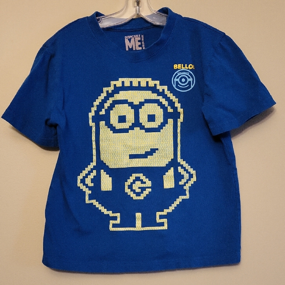 Despicable Me Minion blue tee shirt